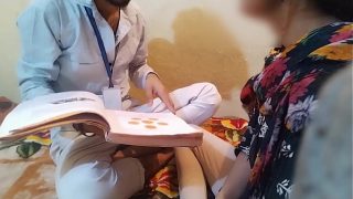 Desi bhabhi fucked in bed
