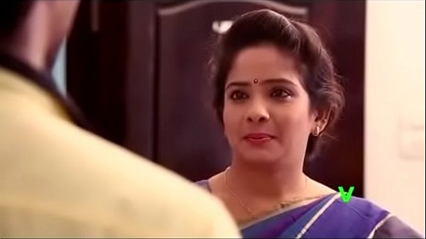 Desi Aunty hot boobs – indian aunty xxx