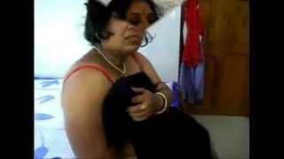 Desi Auntie Getting Fucked By Lover