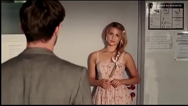Dianna Agron hot