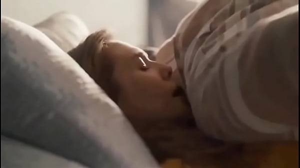 Elizabeth Olsen nude Sex