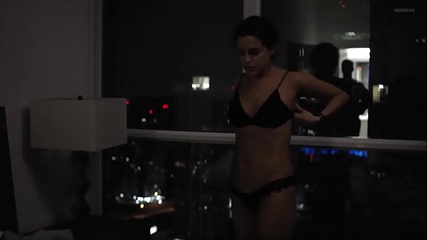The Girlfriend Experience nude scene – S1