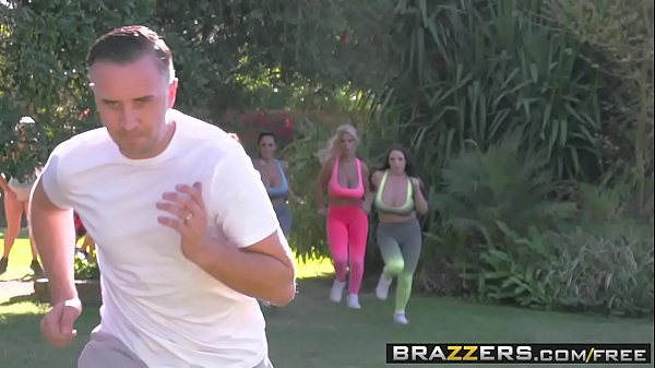 Brazzers – Angela White, Ava Addams, Bridgette B having foursome