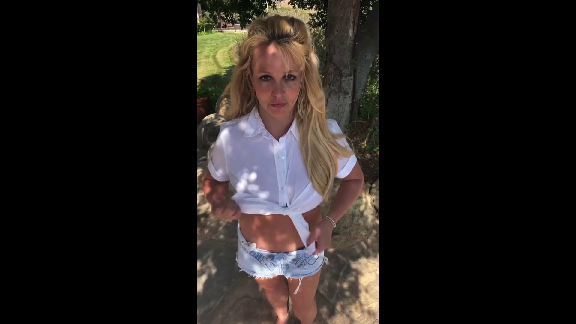 Naked Britney spears Strip Topless