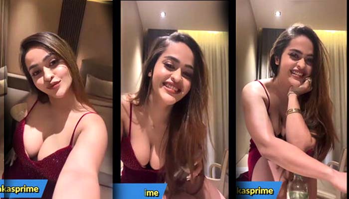 Prajakta Dusane nude Video with BF New