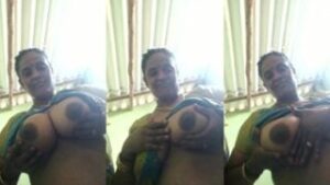 Huge Boobs Telugu Aunty Selfie video
