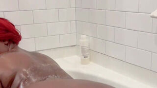 Funsize_69 nude twerking on bathtub