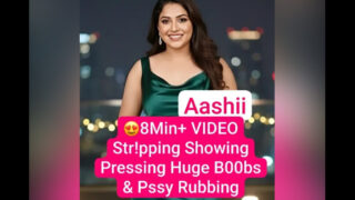 Model Ashii Nude Tango Live Huge Boobs & Pussy Tease
