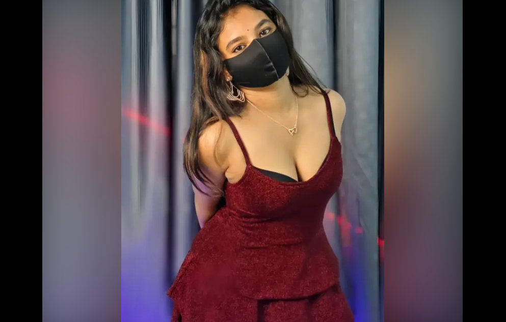 Aleena Kween aka Zugerlips Leaked Boobs & Pussy Tease Video