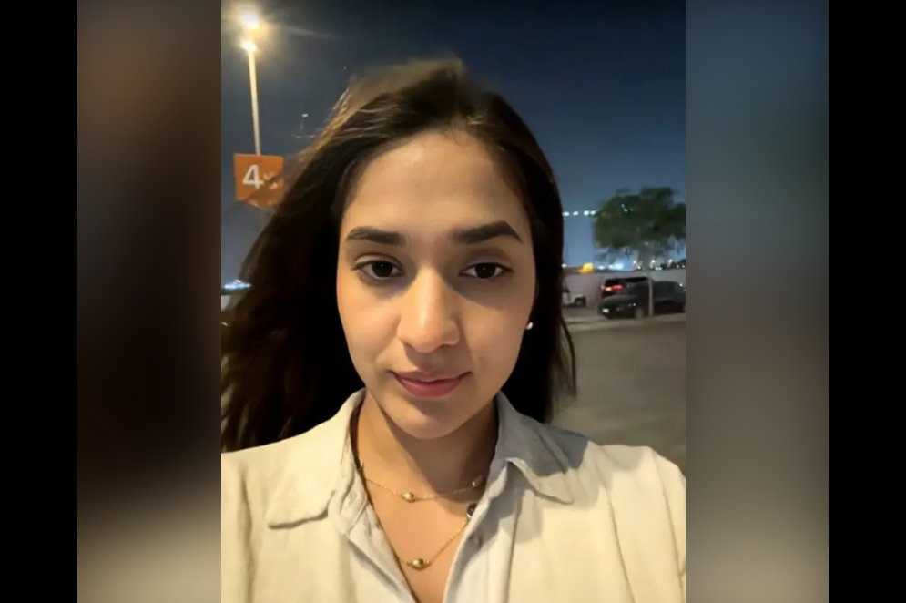 Fathima Nude Striping on Her Car in Public Live Stream and Gets Caught