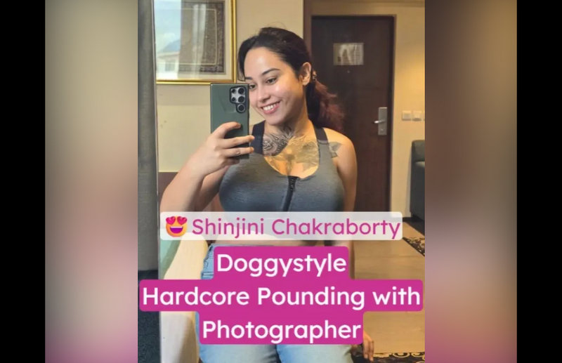 Horny Bong Model Shinjini Chakraborty Nude Doggystyle Fuck by Photographer