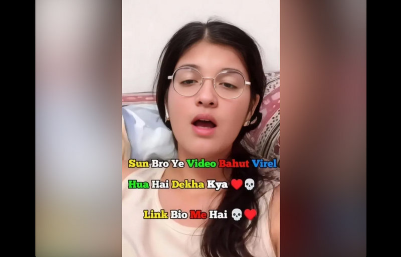 Beautiful CHASHMISH GIRL TRENDING Full NUDE Jiggling Boobs, Pussy Dildo Masturbation