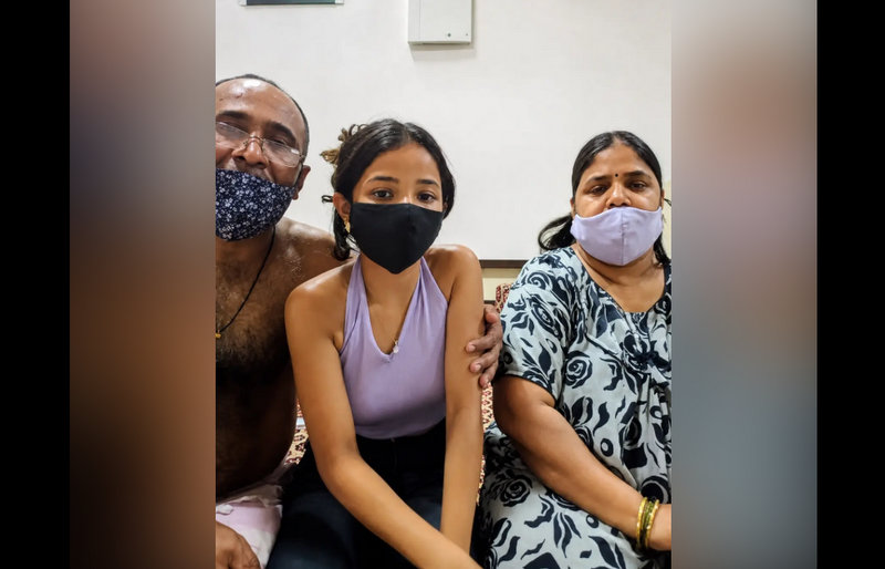 Viral Old Man Nude Leaked Threesome Sex With Wife And Young Desi Girl On Live