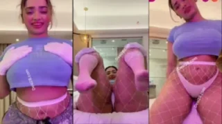 Aditi Mistry Nude Leaked Viral Big Boobs & Nipples Expose Without Bra On VIP Live – Part 1