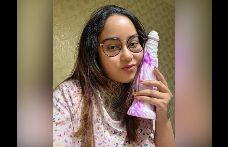 Bengali Influencer Shinjini Chakraborty nude leaked gets her tight pussy fucked hard from behind