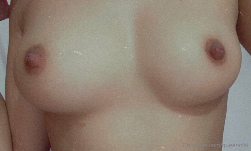 Sri Lankan Onlyfans Models Yenara Sanuki @queenofsl nude leaked teasing